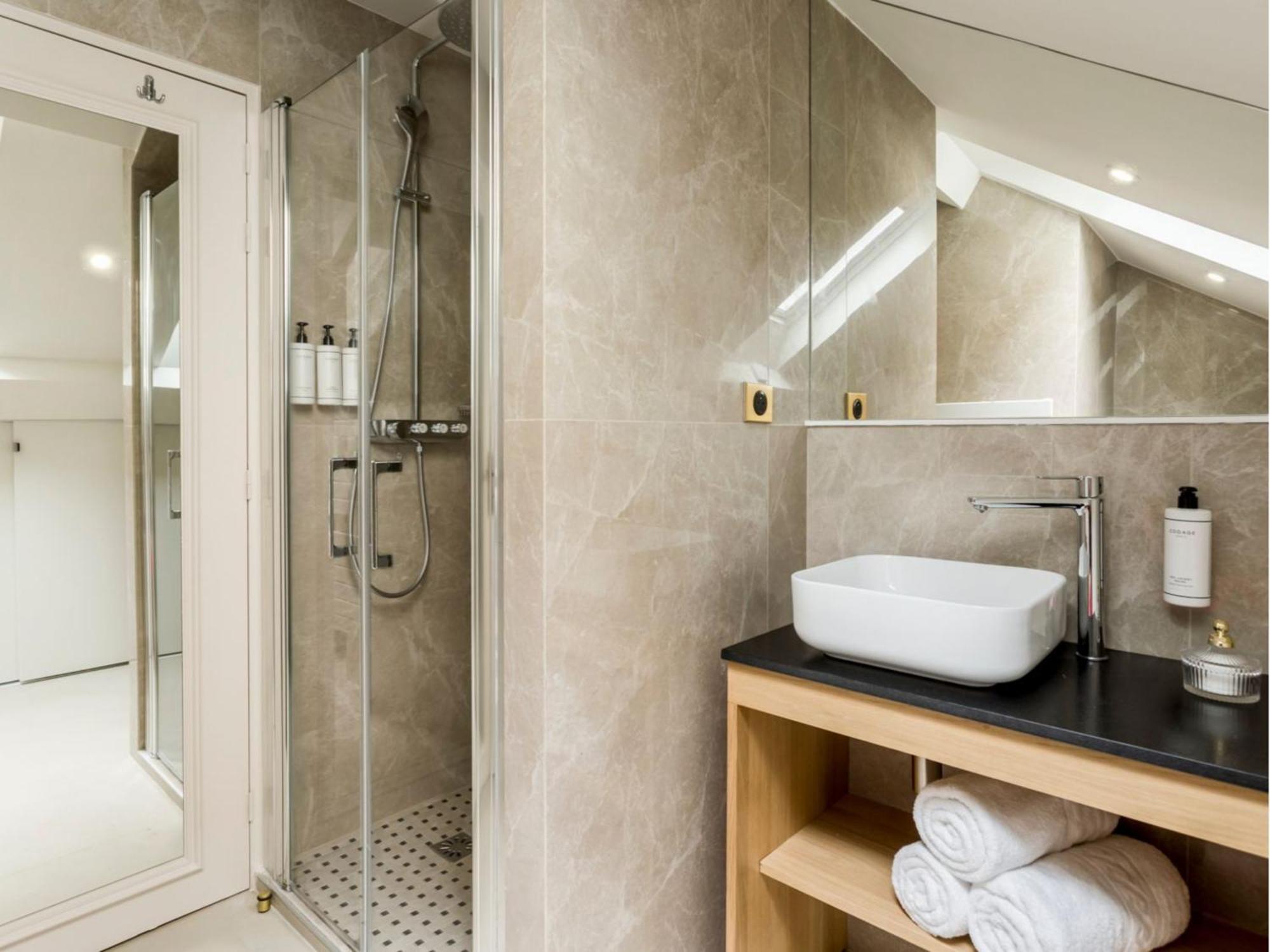 Merveil - Luxury - Champs Elysees - St Cyr I Appartement