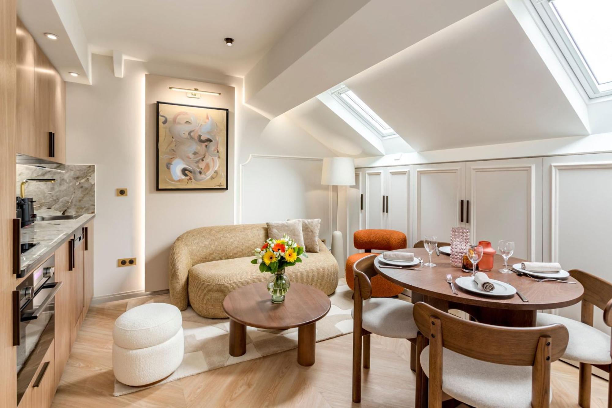 Merveil - Luxury - Champs Elysees - St Cyr I Appartement