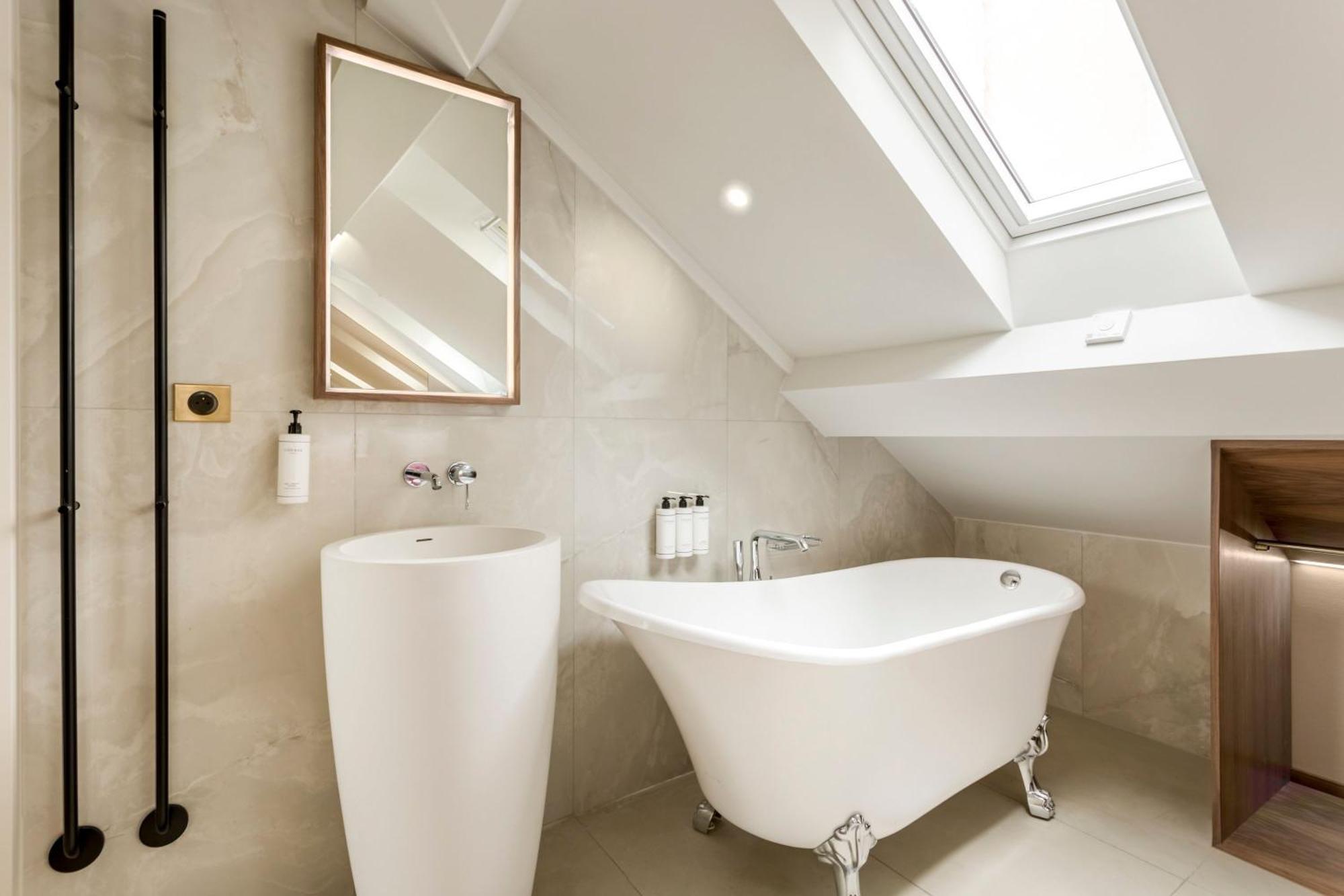 Merveil - Luxury - Champs Elysees - St Cyr I *